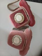 T65 Telefoons met Rode Hoezen, Ophalen of Verzenden, Gebruikt, Met draaischijf