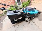 Makita Cordless Lawn Mower 36V (2x18V) No Batteries Included, Ophalen, Gebruikt, Accu-grasmaaier, Makita