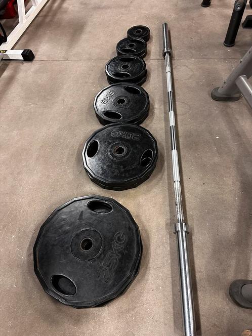 155kg Olympische Gewichten + Olympische Barbell 220cm, Sport en Fitness, Fitnessmaterialen, Gebruikt, Overige typen, Ophalen