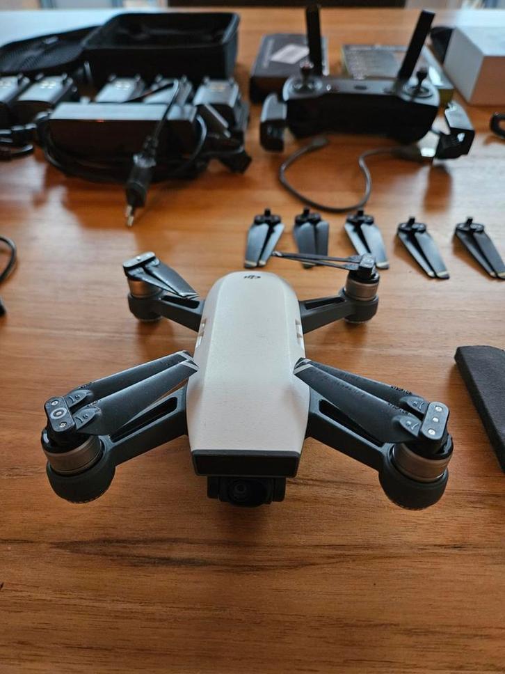 DJI Spark Fly More Combo - Complete Set!, Audio, Tv en Foto, Drones, Zo goed als nieuw, Ophalen of Verzenden