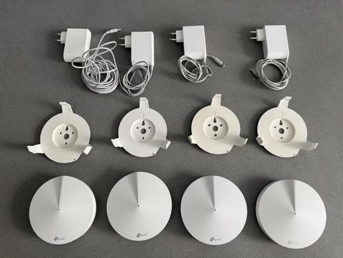 TP-LINK Deco M9 Plus–set van 4 (versie 2.0)–met wandhouders, Computers en Software, WiFi-versterkers, Gebruikt, Ophalen of Verzenden
