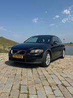 Volvo C30 1.8 2010 Zwart, Auto's, 125 pk, 4 cilinders, 4 stoelen, Zwart