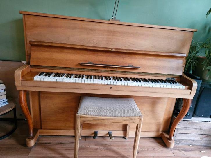 Blüthner upright piano ca 1960 - Zeer goed onderhouden, Muziek en Instrumenten, Piano's, Gebruikt, Piano, Bruin, Ophalen