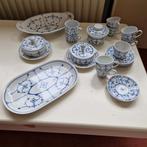 Boerenbont Servies - Schaal, Kopjes, Botervloot, Borden, Gebruikt, Ophalen of Verzenden, Bord(en), Aardewerk