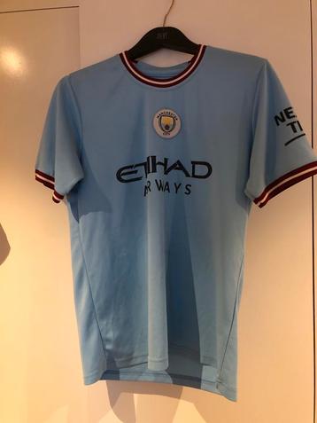 Manchester City Haaland Voetbalshirt maat S M beschikbaar voor biedingen