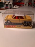 Dinky Toys Ford Taunus 17 m, Ophalen of Verzenden, Zo goed als nieuw, Auto, Dinky Toys