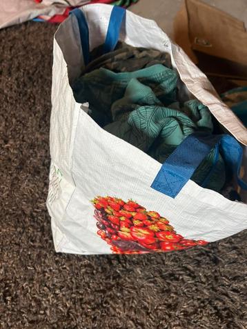 Pakket jongens kleding! beschikbaar voor biedingen