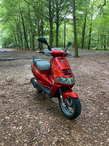 Piaggio Skipper LX 172cc Monster Helemaal Aangepakt beschikbaar voor biedingen