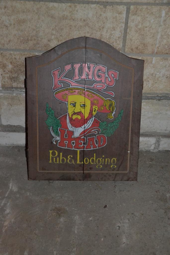 Dartkast 'Kings Head Pub' met Sisal Dartbord, Sport en Fitness, Darts, Gebruikt, Dartbord, Ophalen of Verzenden