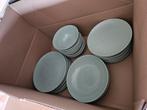 Groen ikea fargklar servies, Huis en Inrichting, Ophalen, Gebruikt, Effen, Compleet servies