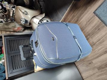 Edwards xxxxl koffer 90 cm hoog 45 diep  beschikbaar voor biedingen