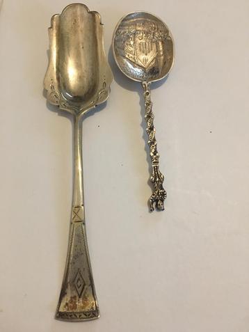 Antieke lepels  beschikbaar voor biedingen