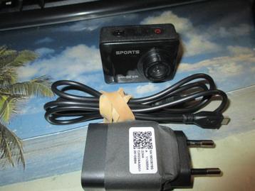 mini fotocamera Sports scherp beeld, met oplaadkabel/stekker beschikbaar voor biedingen