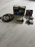 Nintendo NES Mini + 2 Controllers, Spelcomputers en Games, Spelcomputers | Nintendo NES, Ophalen of Verzenden, Zo goed als nieuw