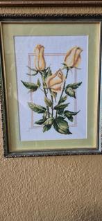 Geborduurd Schilderij - Rozenmotief, Huis en Inrichting, Woonaccessoires | Schilderijen, Tekeningen en Foto's, Minder dan 50 cm