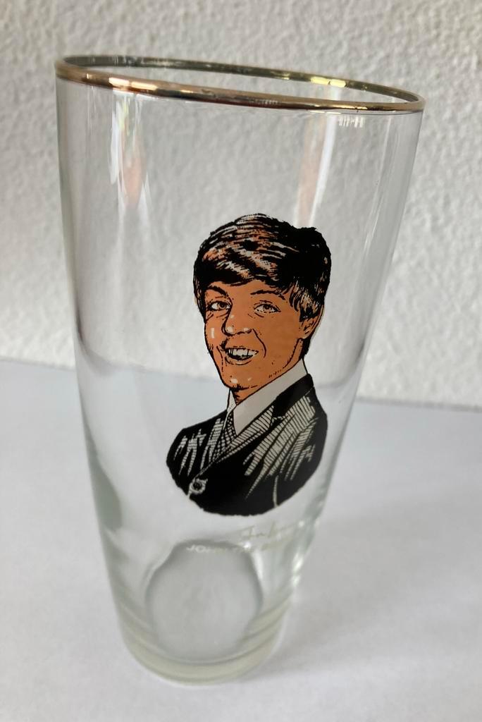 Paul McCartney - drinkglas 1964, Verzamelen, Muziek, Artiesten en Beroemdheden, Zo goed als nieuw, Ophalen of Verzenden