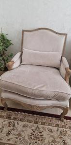 Beige Bergere fauteuil eichholtz, Huis en Inrichting, Ophalen of Verzenden, Zo goed als nieuw