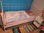 Leuk wit meidenbed met spijlen van Ikea 90x200, Kinderen en Baby's, Kinderkamer | Bedden, Ophalen, 85 tot 100 cm, Gebruikt, Matras