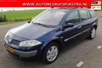 Renault Mégane Grand Tour 2.0-16V Dynamique Luxe // APK 10/, Gebruikt, 4 cilinders, Blauw, Origineel Nederlands