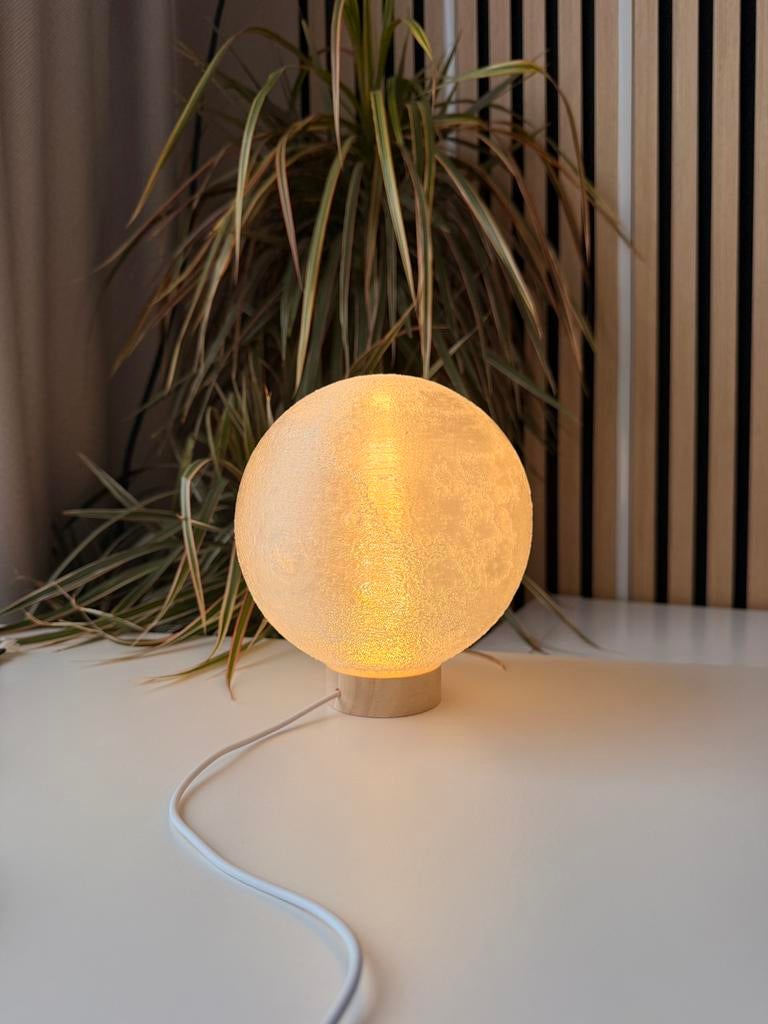 Lamp tafellamp planeet Nieuw, Ophalen of Verzenden, Nieuw, Hout, Minder dan 50 cm