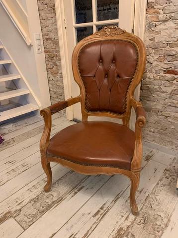 Antieke Leren Barok Fauteuil beschikbaar voor biedingen