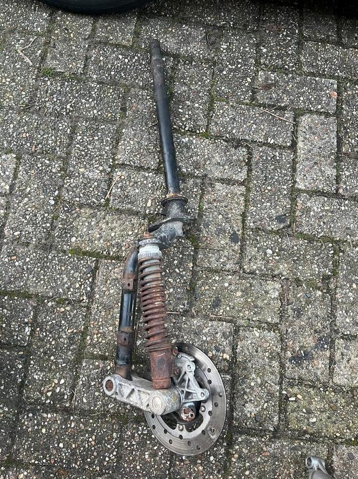 Skr voorvork, Motoren, Tuning en Styling, Ophalen