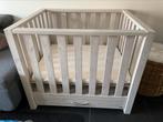 Babybox TWF greywash incl matras + hoes, Gebruikt, Rechthoekig, In hoogte verstelbaar, Ophalen