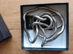 Buigbare slangen ketting zilverkleurig, Sieraden, Tassen en Uiterlijk, Kettingen, Ophalen of Verzenden, Zo goed als nieuw, Zilver