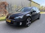 Volkswagen Golf 1.4 TSI Highline / AUTOMAAT / LEER / NAVI /, Auto's, Volkswagen, Gebruikt, 680 kg, 4 cilinders, Zwart