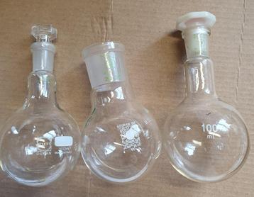 Laboratoriumobjecten beschikbaar voor biedingen