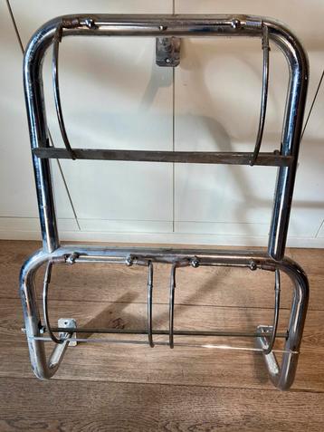 Vintage papierrolhouder voor 2 rollen pakpapier beschikbaar voor biedingen