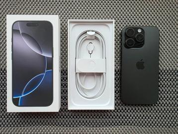 iPhone 16 Pro 128GB Zwart Titanium + Accessoires beschikbaar voor biedingen