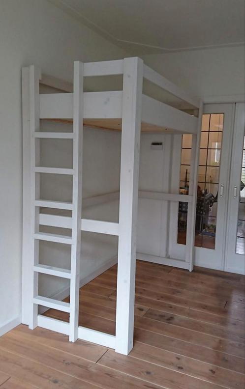 Extra hoge hoogslaper met stahoogte/kasthoogte eronder, Huis en Inrichting, Slaapkamer | Stapelbedden en Hoogslapers, Zo goed als nieuw