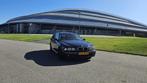 BMW 5-Serie 2.2 I 520 Touring AUT 2002 Zwart  apk nw, Auto's, Achterwielaandrijving, Zwart, Stationwagon, Particulier