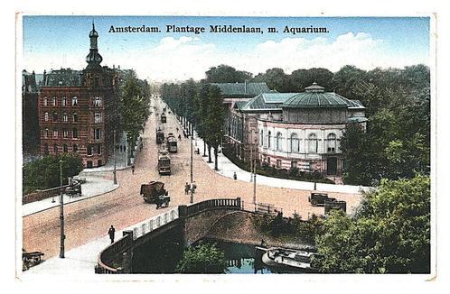 976092	Amsterdam	Plantage Middenlaan	1935	Gelopen met postze, Verzamelen, Ansichtkaarten | Nederland, Gelopen, Noord-Holland, 1920 tot 1940
