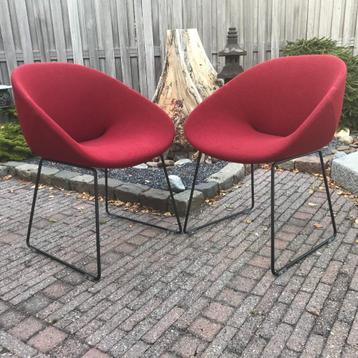 Set 2 IZGS Artifort Beso design stoel modern rood beschikbaar voor biedingen