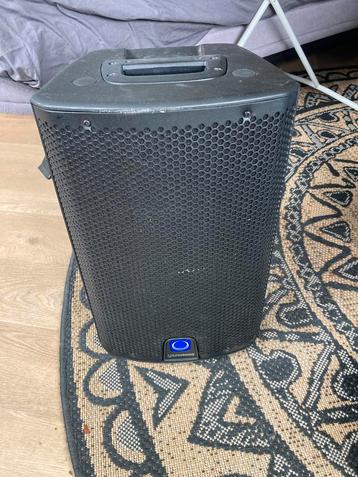Turbosound iq8, 1 beschikbaar beschikbaar voor biedingen