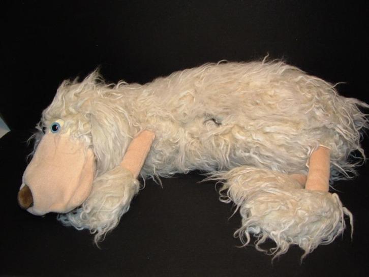 SIGIKID HOND BEASTS TOWN PLUCHE LANGHARIG KRULLEND, Kinderen en Baby's, Speelgoed | Knuffels en Pluche, Nieuw, Overige typen, Ophalen of Verzenden