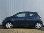 Toyota Aygo 1.0 VVT-i X-Play Navigatie NL Auto Dealer Onderh, Auto's, Voorwielaandrijving, 12 maanden, Gebruikt, Euro 6
