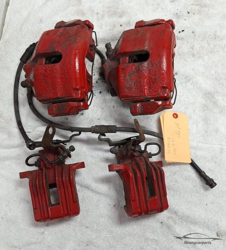 Remklauw set VW Scirocco vanaf 2008 Rood in goede staat., Auto-onderdelen, Remmen en Aandrijving, Volkswagen, Gebruikt, Ophalen of Verzenden