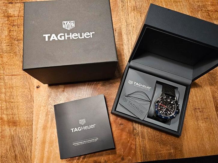 TAG Heuer Carrera Heuer 02 GMT Chronograph – Ref. CBG2A1Z, Sieraden, Tassen en Uiterlijk, Horloges | Heren, Zo goed als nieuw