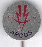ARCOS handboog fabrikant blik speldje ( Y_123a ), Verzamelen, Verzenden, Zo goed als nieuw, Sport, Speldje of Pin