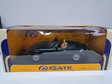 Mazda MX-5 Miata LHD emerald green mica (1:18, Gate) beschikbaar voor biedingen