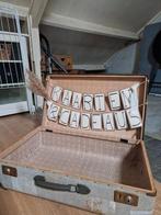 Trouwdecoratie vintage koffer voor kaarten en cadeaus, Sieraden, Tassen en Uiterlijk, Hard kunststof, Zo goed als nieuw, Minder dan 35 cm
