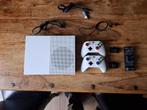 XBOX One S All dig. edition 1TB met 2 controllers en oplader, Ophalen, Gebruikt, Met 2 controllers, Xbox One S All-digital