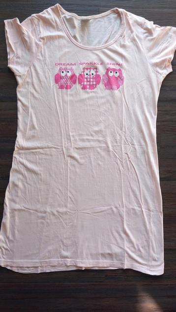 Pyjama jurkje.  beschikbaar voor biedingen