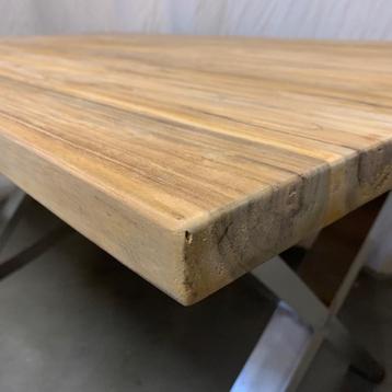 Robuuste teak Eettafel – RVS X poten - 200 x 90cm -TTM Wonen beschikbaar voor biedingen