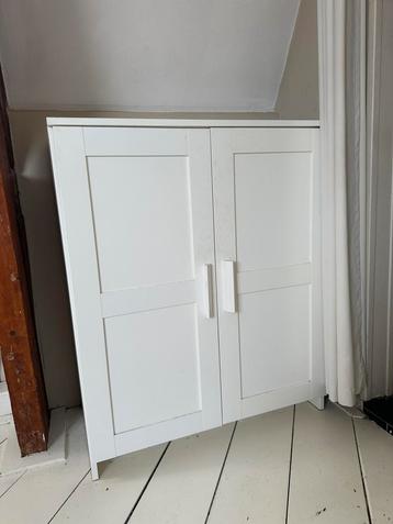 IKEA BRIMNES kast met deuren beschikbaar voor biedingen