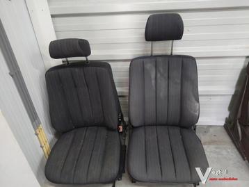 Mercedes w124 stoel rechts voor Zwart 1985 tm 1989 beschikbaar voor biedingen