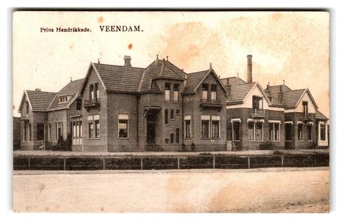 Veendam, Prins Hendrikkade, Verzamelen, Ansichtkaarten | Nederland, Gelopen, Groningen, Voor 1920, Verzenden